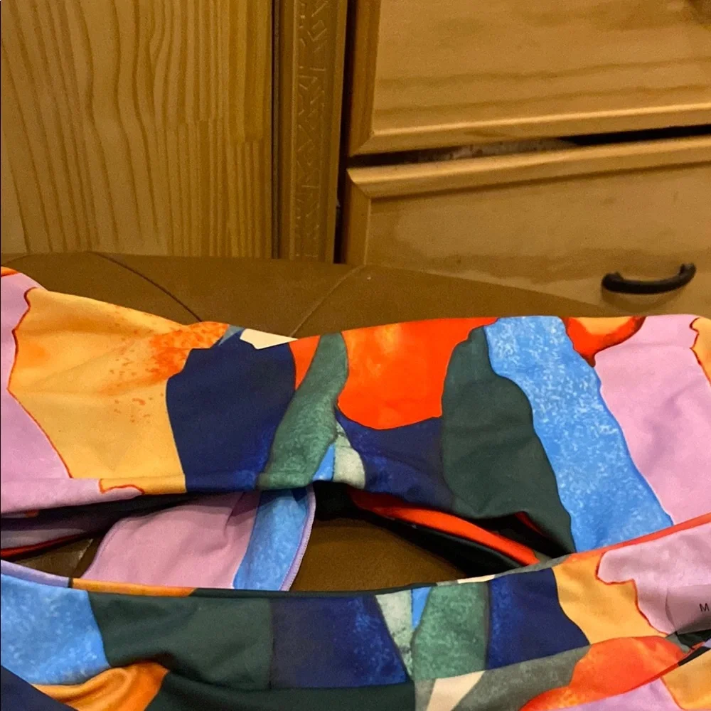 SHEIN Multicolor Abstract Bikini - Picture 3 of 4